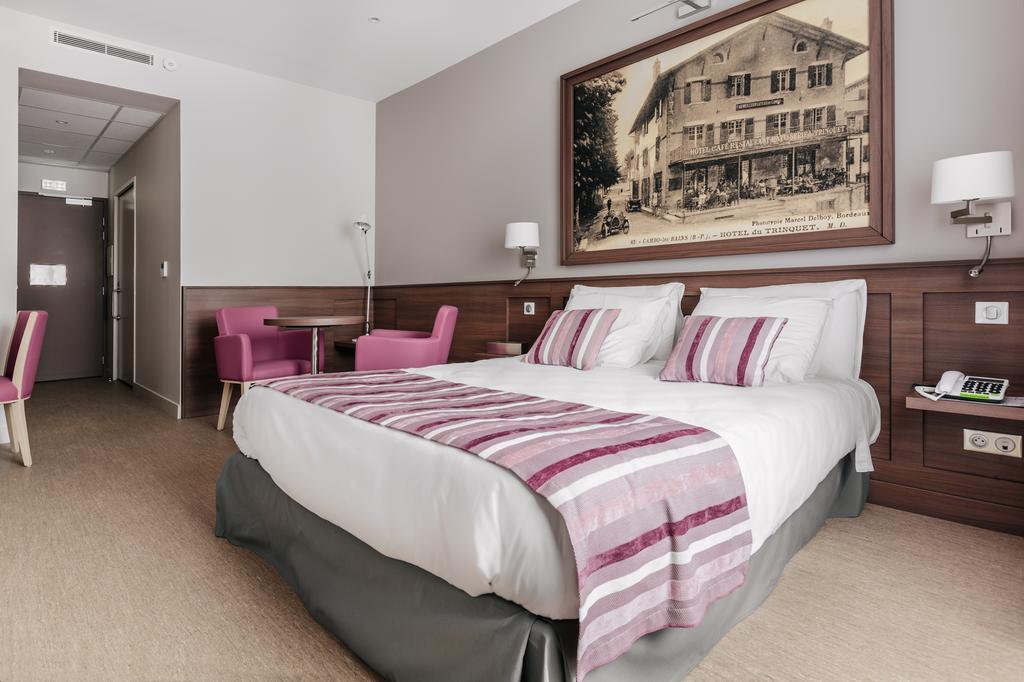 Hotel-Cafe Du Trinquet カンボ・レ・バン エクステリア 写真